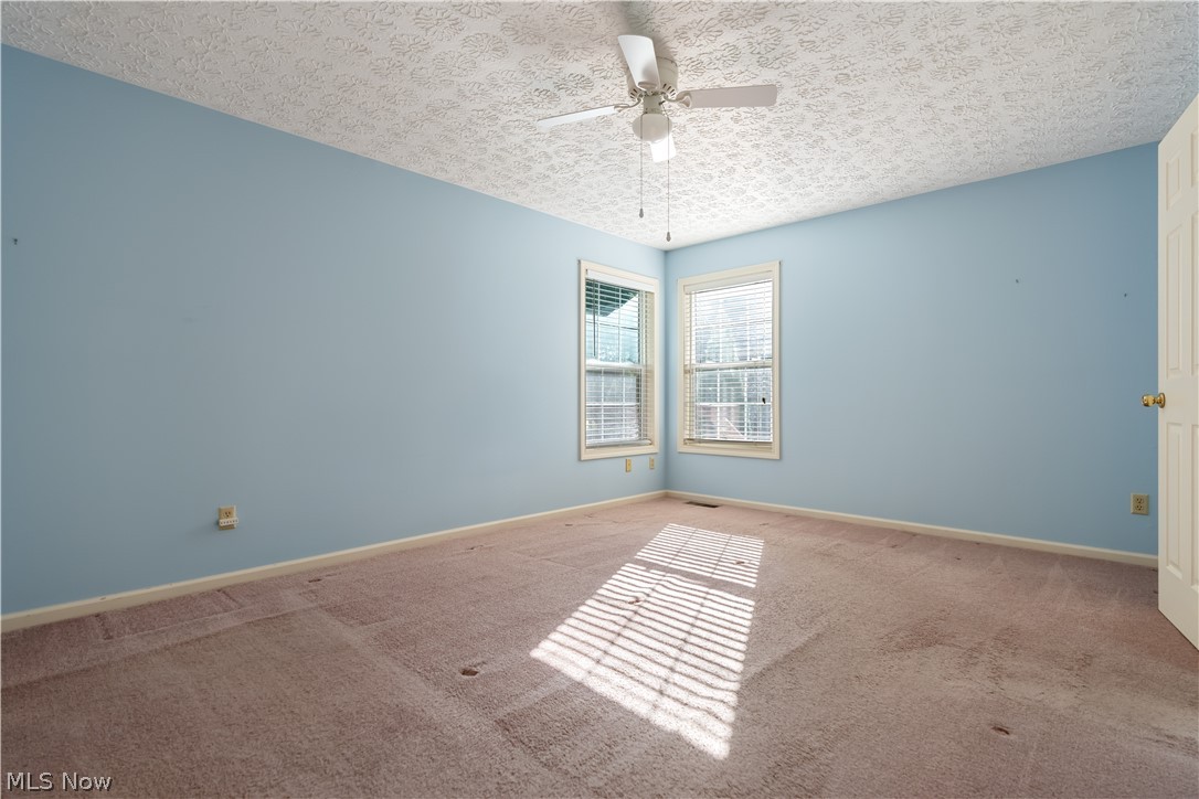 1534 Southpointe Circle NE Canton OH 44714