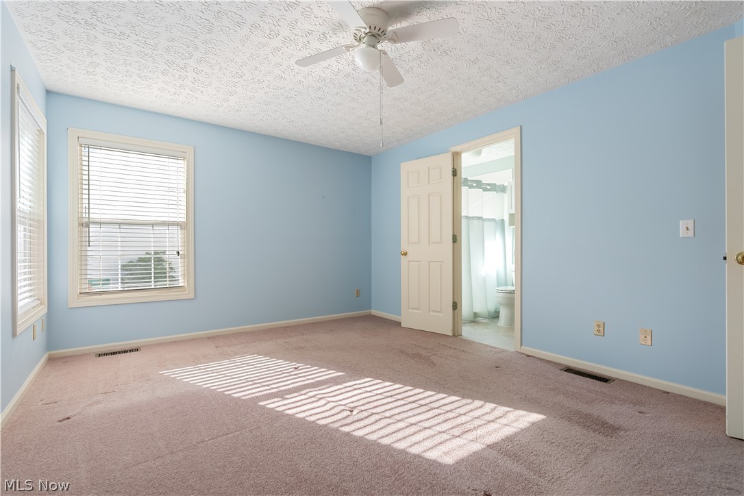 1534 Southpointe Circle NE Canton OH 44714