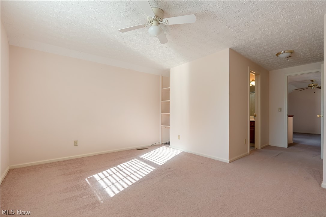 1534 Southpointe Circle NE Canton OH 44714