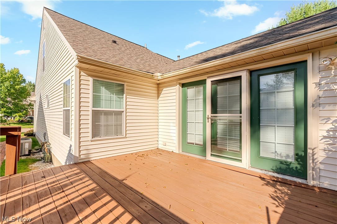1534 Southpointe Circle NE Canton OH 44714