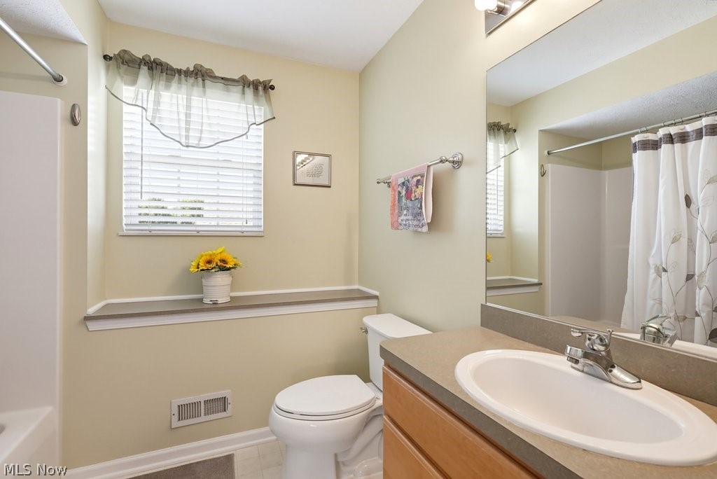 1990 Village Parkway Tallmadge OH 44278