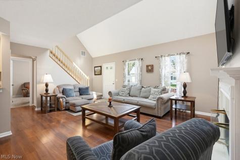 1990 Village Parkway Tallmadge OH 44278