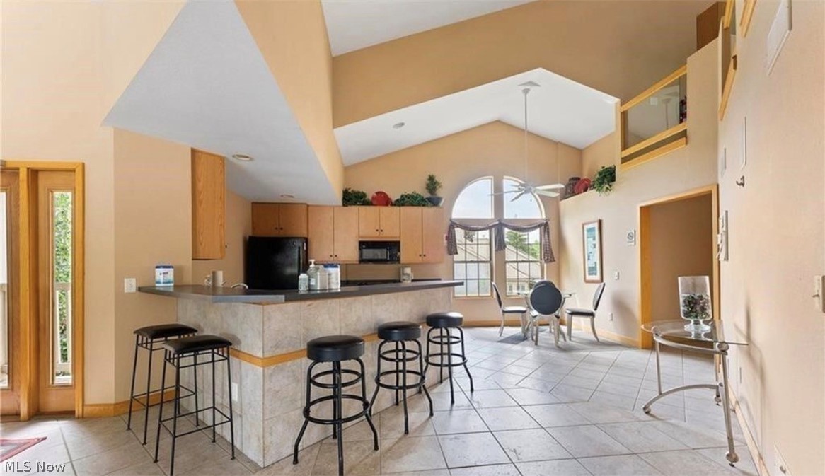 205 S Aspen Court Warren OH 44484