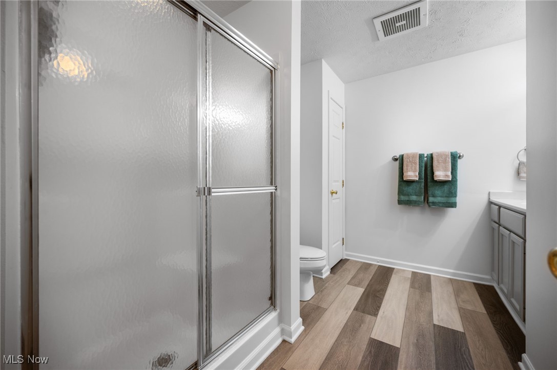 14826 Lenox Drive Strongsville OH 44136