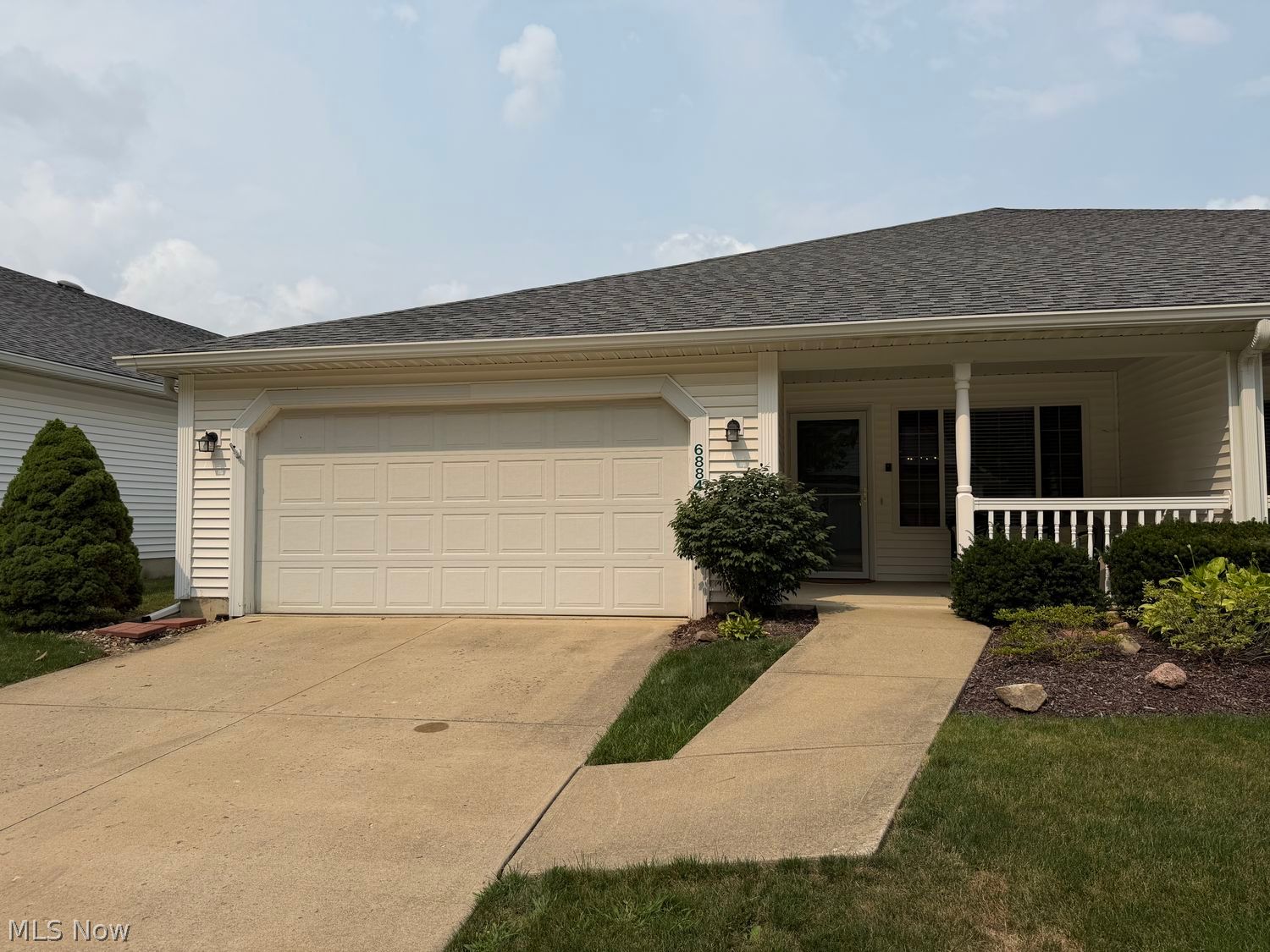 6884 Savannah Drive North Ridgeville OH 44039