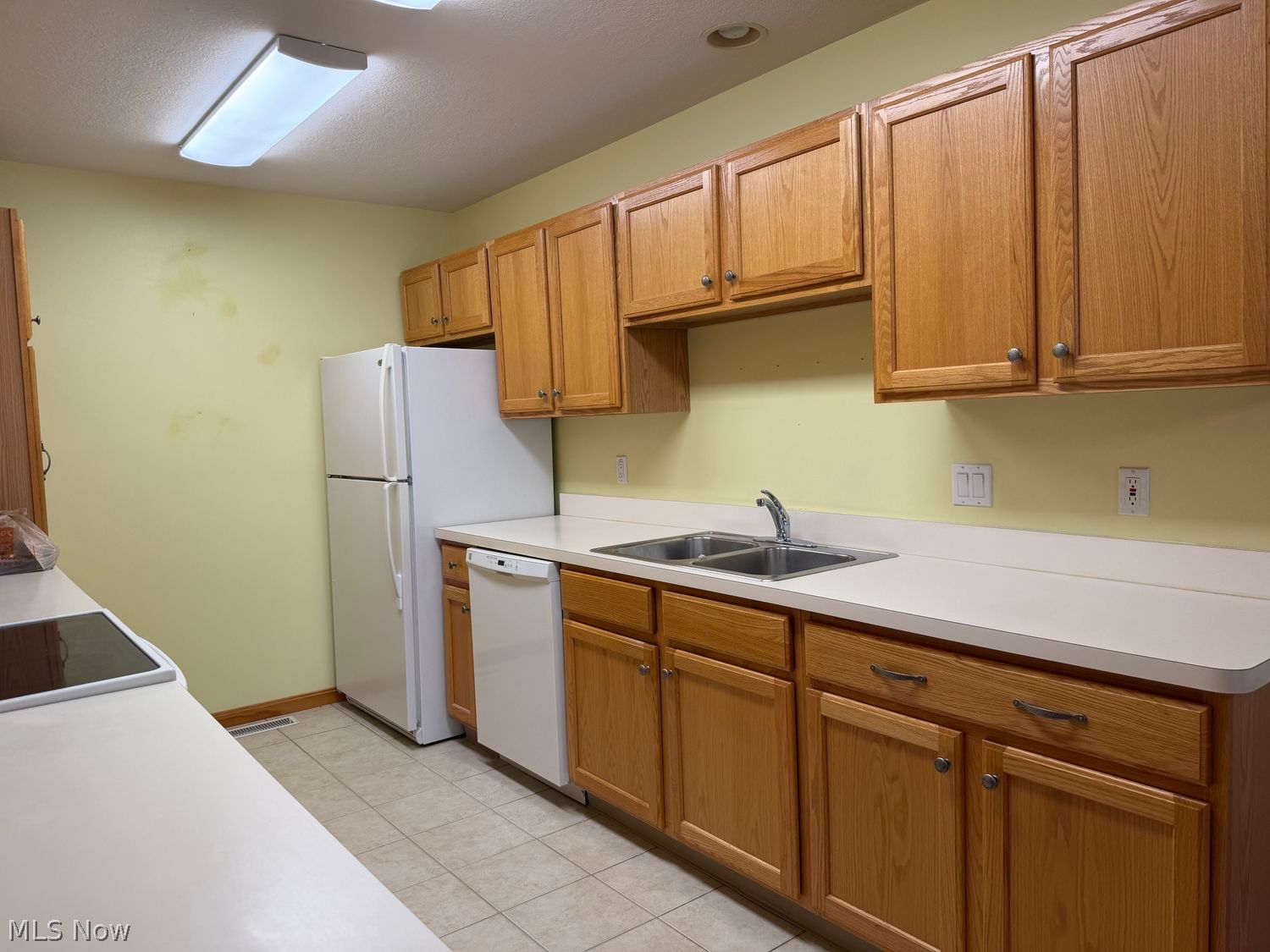 6884 Savannah Drive North Ridgeville OH 44039