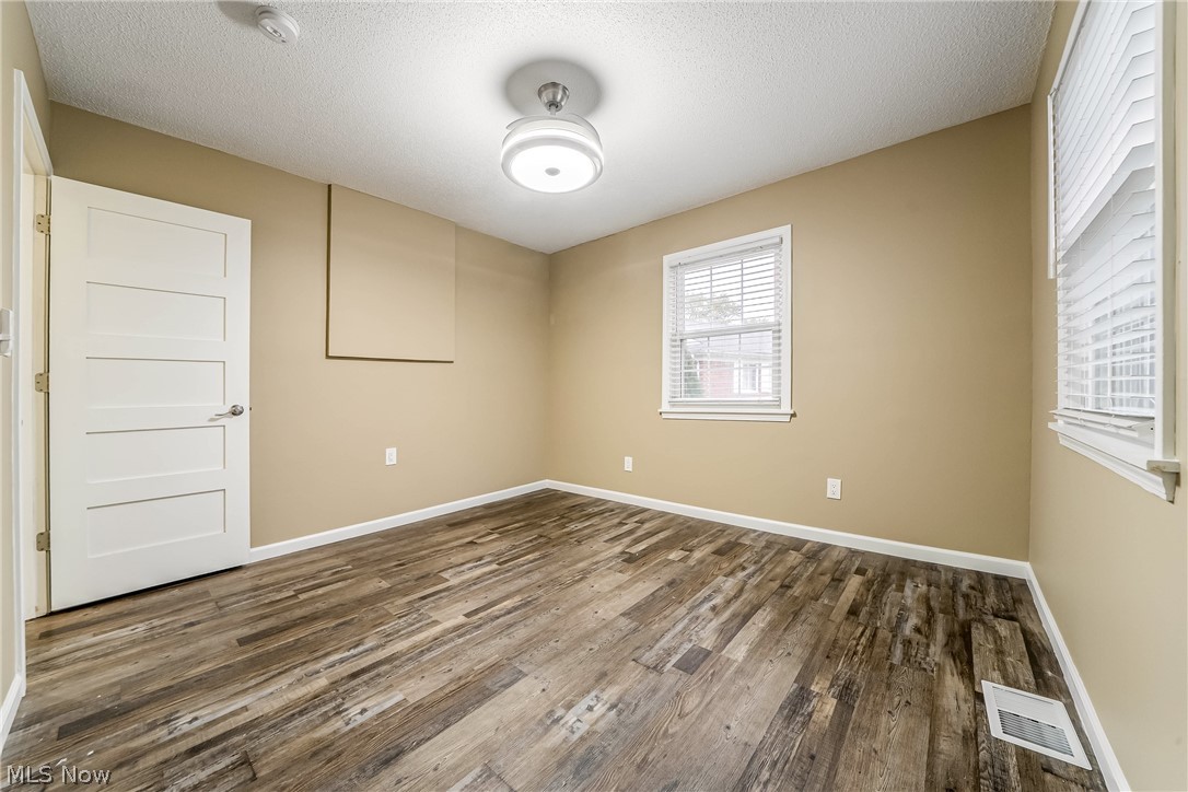 306 Buckner Drive Euclid OH 44123