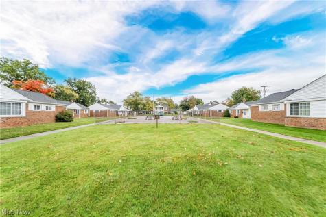 306 Buckner Drive Euclid OH 44123