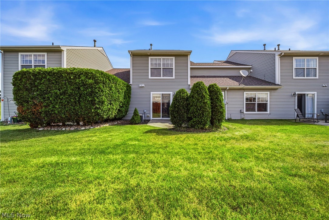988 Tradewinds Cove Painesville OH 44077