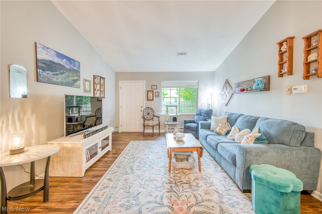 35371 Greenwich Avenue North Ridgeville OH 44039