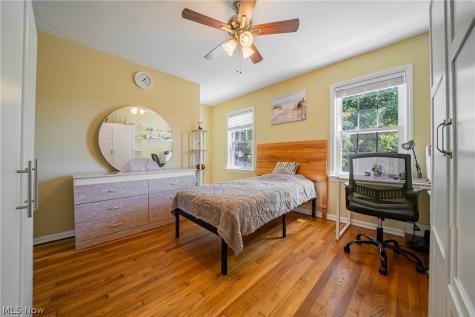 2684 Wooster Road Rocky River OH 44116