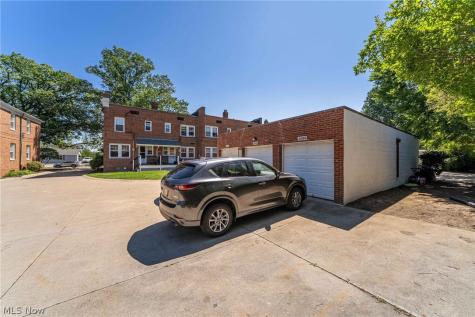 2684 Wooster Road Rocky River OH 44116