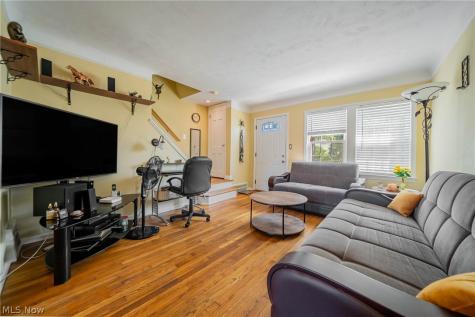 2684 Wooster Road Rocky River OH 44116