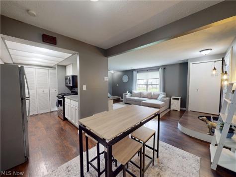 8005 Independence Drive Mentor OH 44060