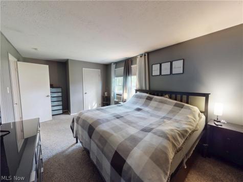 8005 Independence Drive Mentor OH 44060