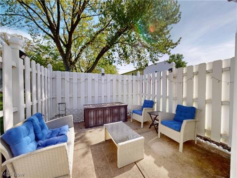8005 Independence Drive Mentor OH 44060