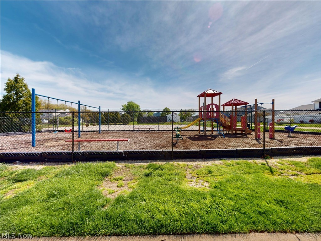 8005 Independence Drive Mentor OH 44060