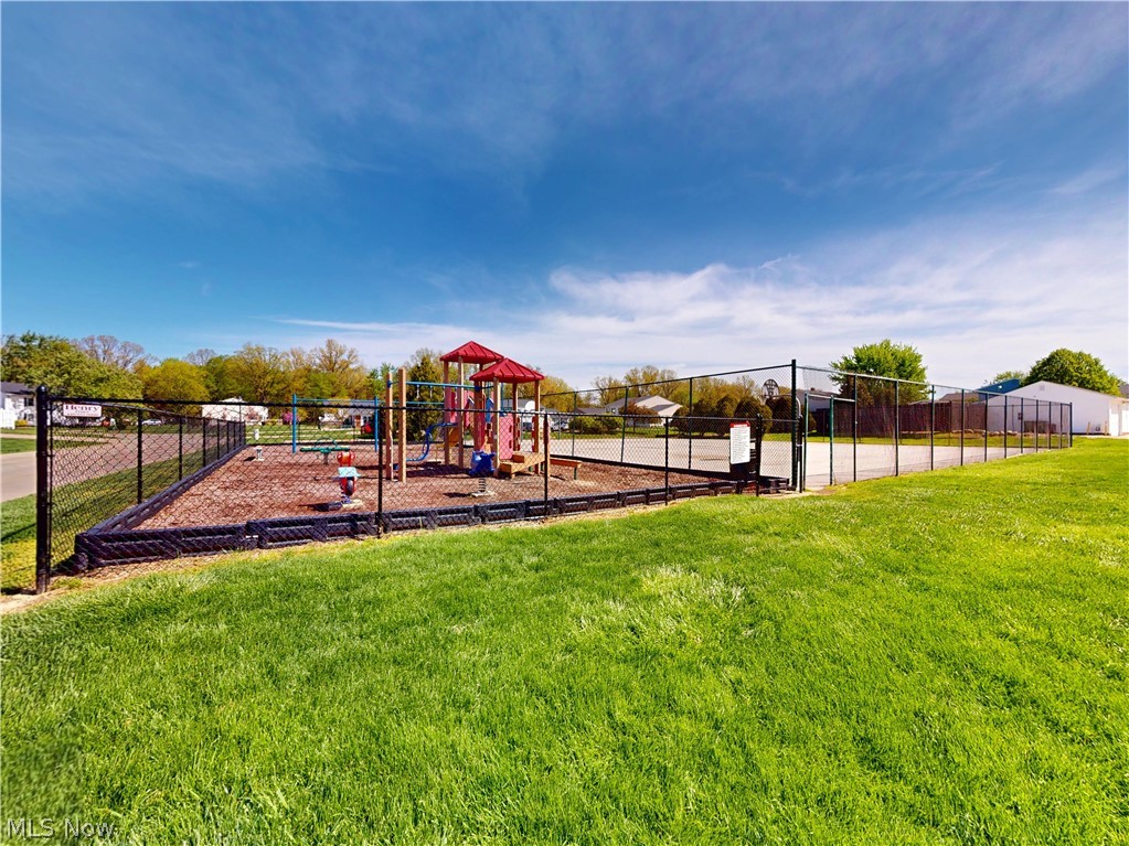 8005 Independence Drive Mentor OH 44060