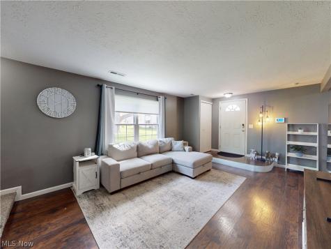 8005 Independence Drive Mentor OH 44060