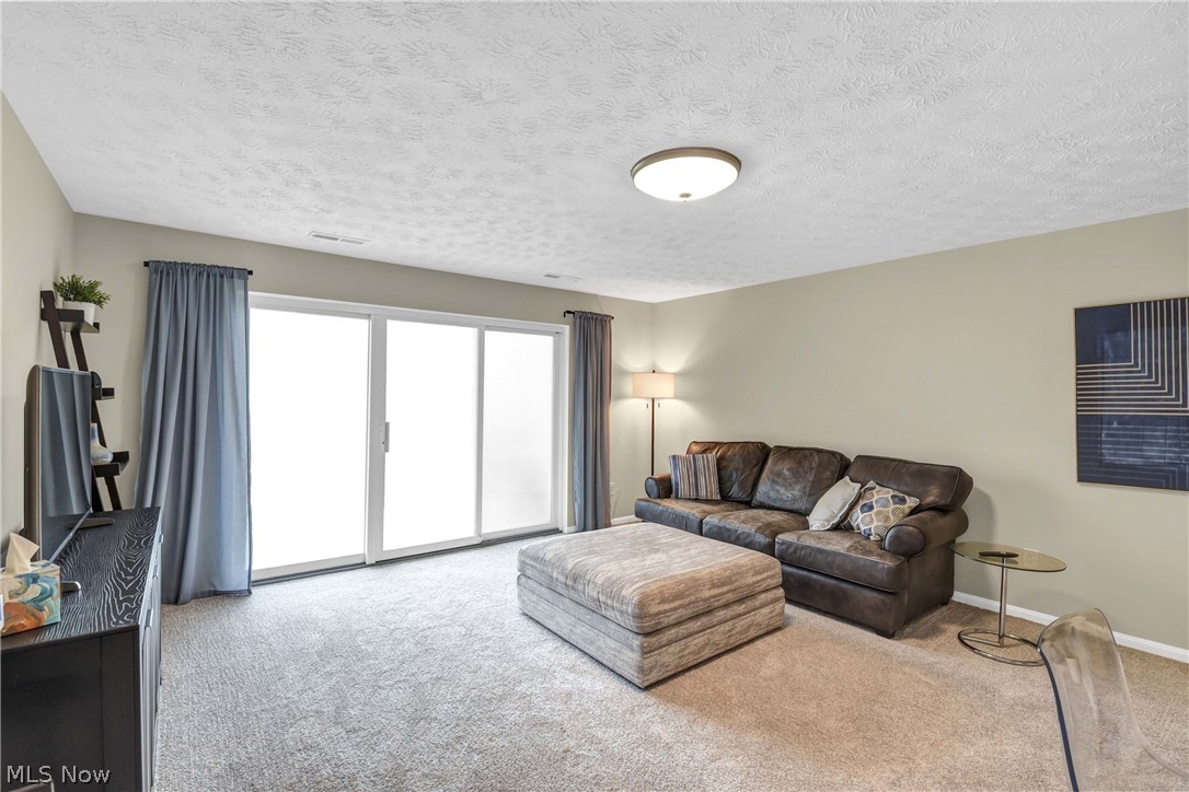 2021 King James Parkway Westlake OH 44145