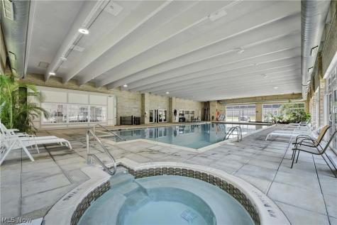 2021 King James Parkway Westlake OH 44145