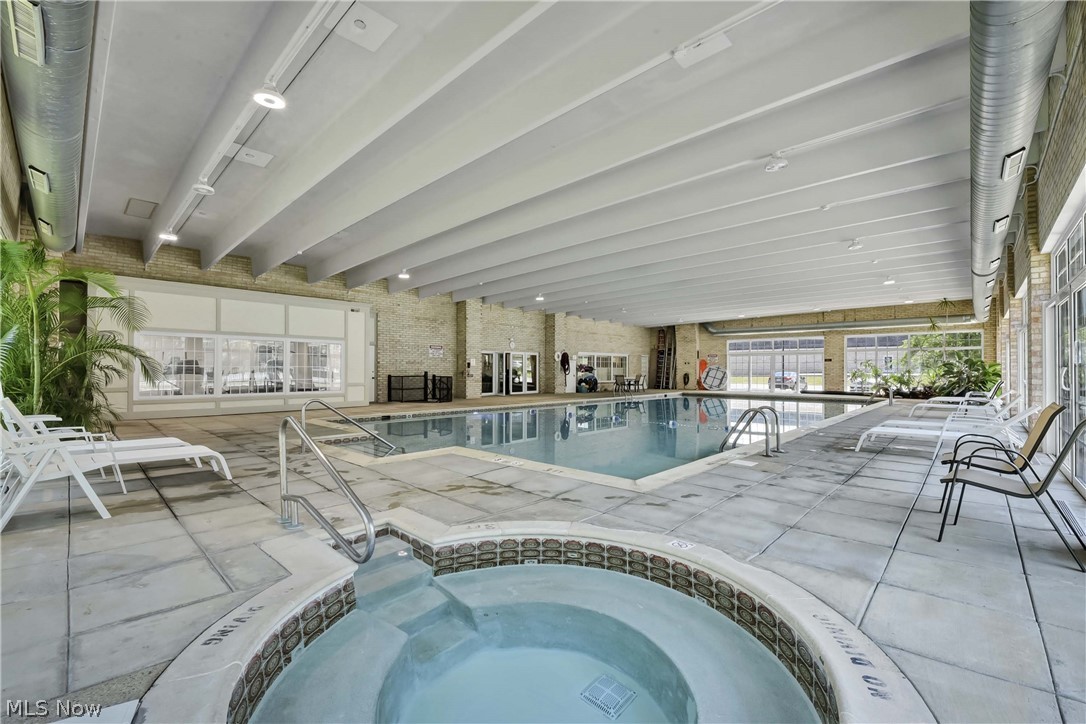 2021 King James Parkway Westlake OH 44145