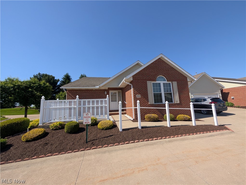 202 Greenbriar Lane Dalton OH 44618