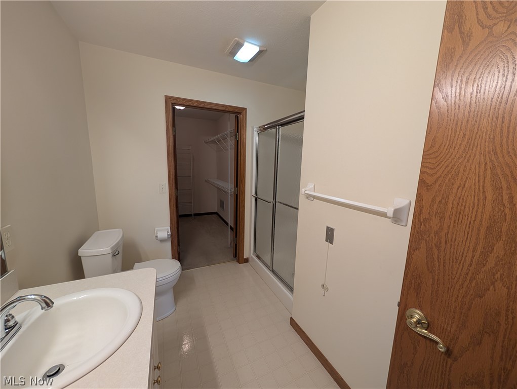 202 Greenbriar Lane Dalton OH 44618