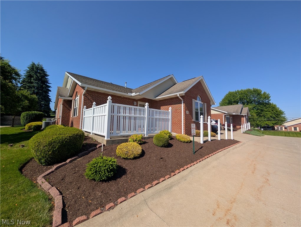 202 Greenbriar Lane Dalton OH 44618
