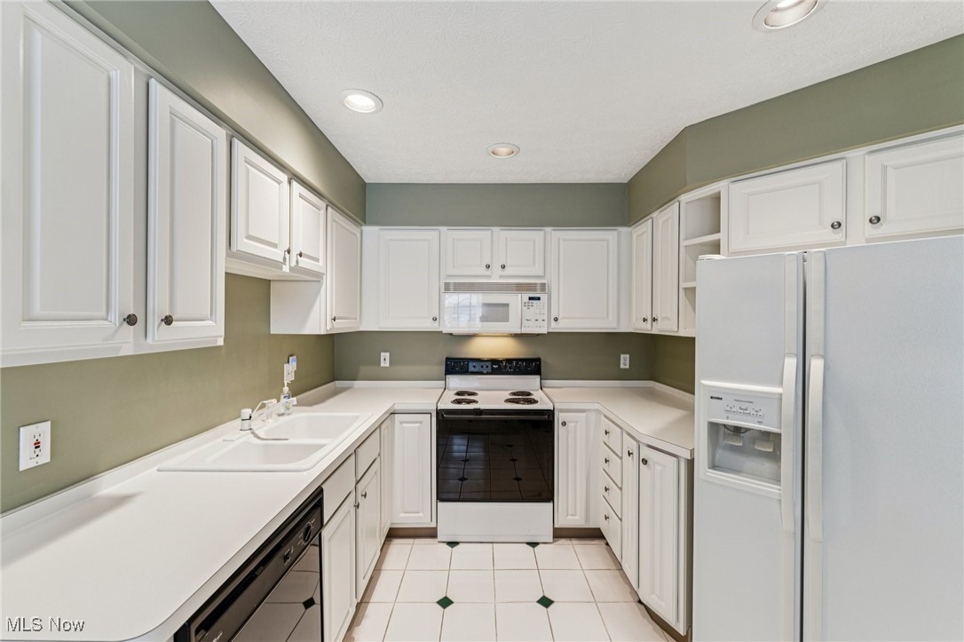 401 Bounty Way Avon Lake OH 44012