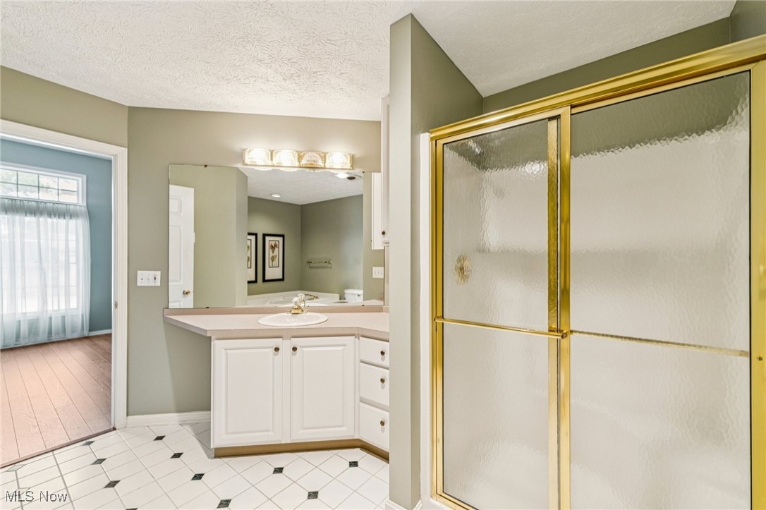 401 Bounty Way Avon Lake OH 44012