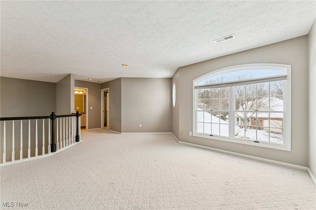 401 Bounty Way Avon Lake OH 44012