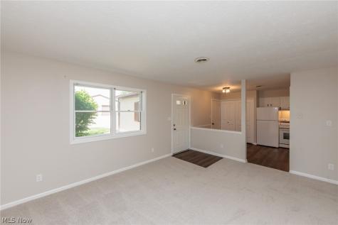 126 Royal Crest Drive Seville OH 44273