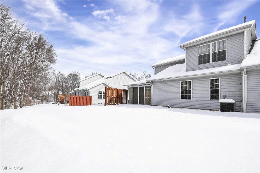 7168 Lilac Court North Olmsted OH 44070