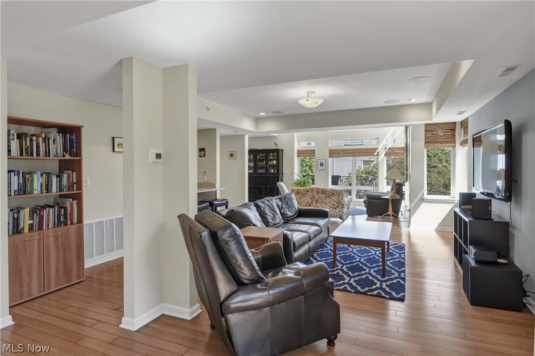 7407 Battery Park Boulevard Cleveland OH 44102