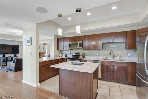 7407 Battery Park Boulevard Cleveland OH 44102