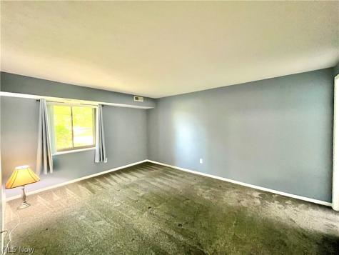 9701 Sunrise Boulevard North Royalton OH 44133