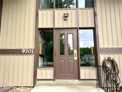 9701 Sunrise Boulevard North Royalton OH 44133