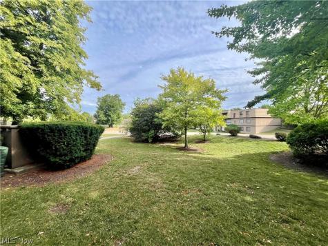 9701 Sunrise Boulevard North Royalton OH 44133