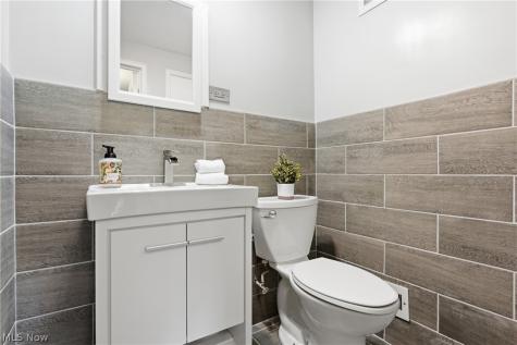 13800 Fairhill Road Shaker Heights OH 44120