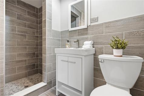 13800 Fairhill Road Shaker Heights OH 44120