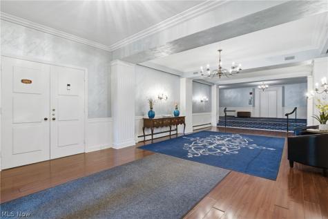 13800 Fairhill Road Shaker Heights OH 44120