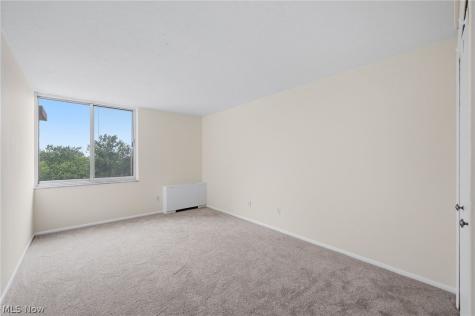 12900 Lake Avenue Lakewood OH 44107