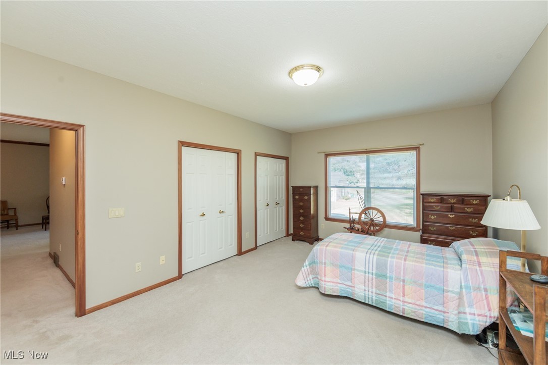 223 Village Drive W Seven Hills OH 44131