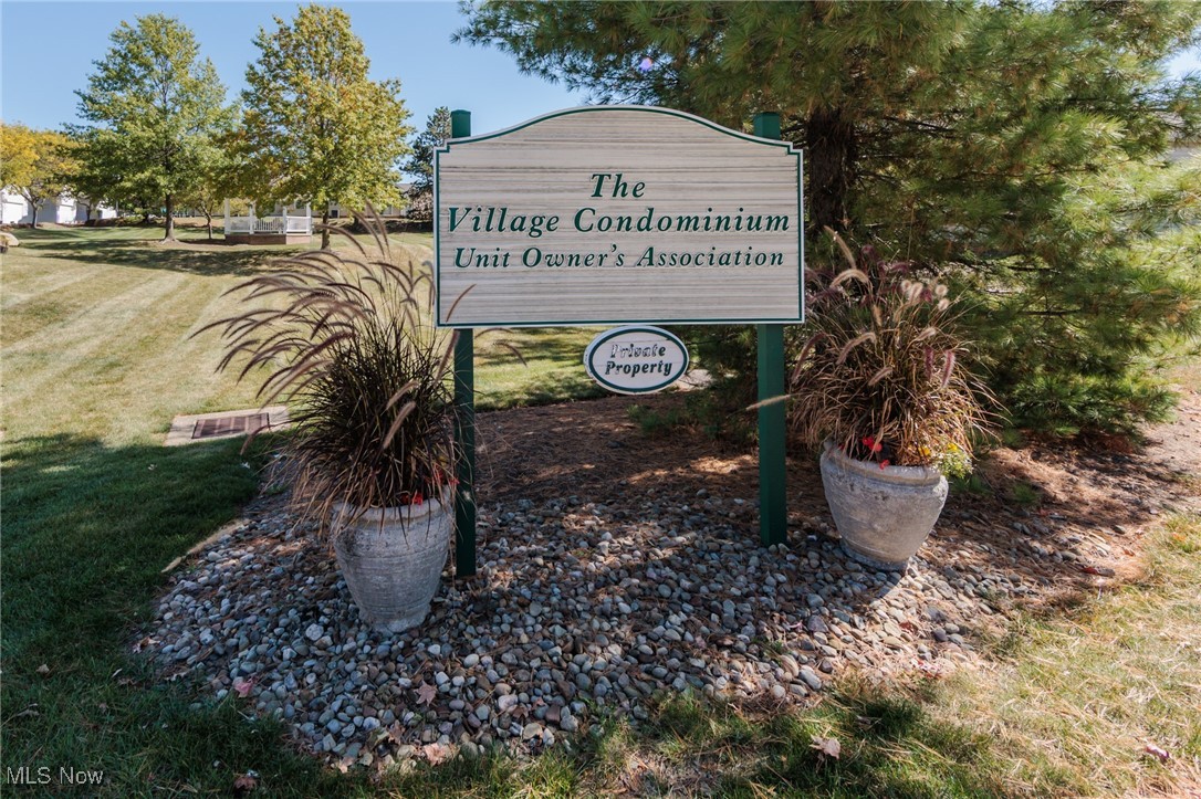 223 Village Drive W Seven Hills OH 44131