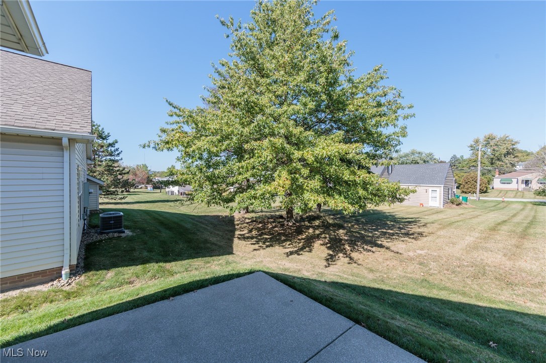 223 Village Drive W Seven Hills OH 44131