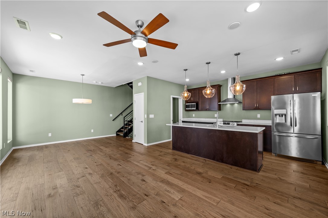 2334 W 16th Place Cleveland OH 44113