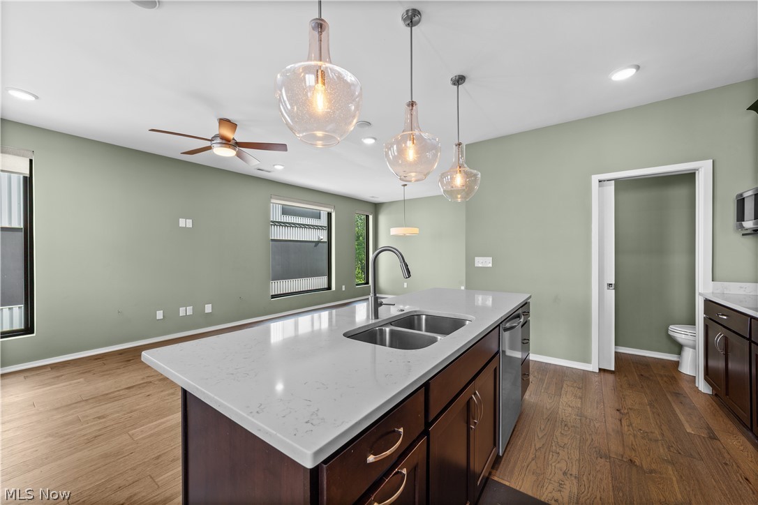 2334 W 16th Place Cleveland OH 44113
