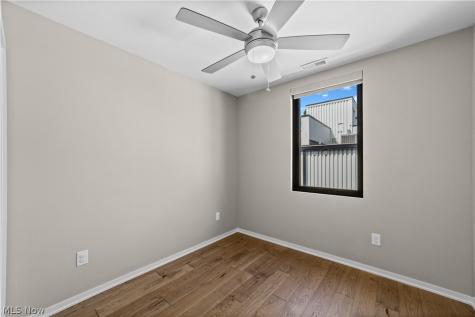 2334 W 16th Place Cleveland OH 44113