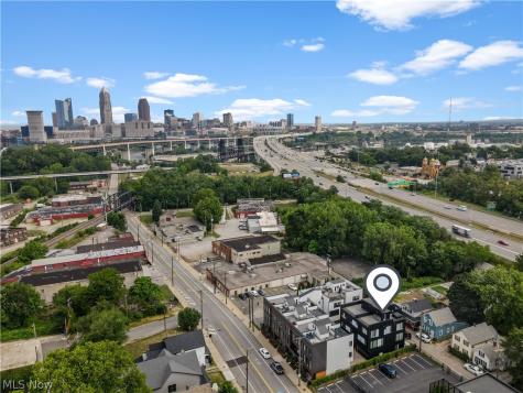 2334 W 16th Place Cleveland OH 44113